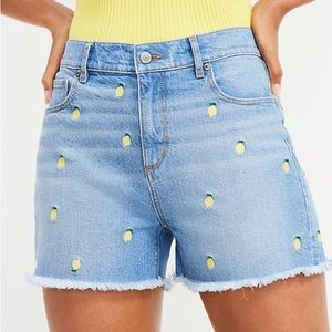 LOFT Lemon Embroidered Denim Cut Off Shorts SIZE 6